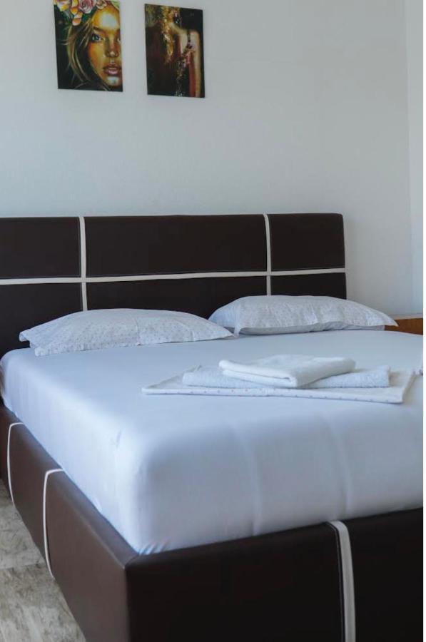 Franovic Apartments Teodo Esterno foto