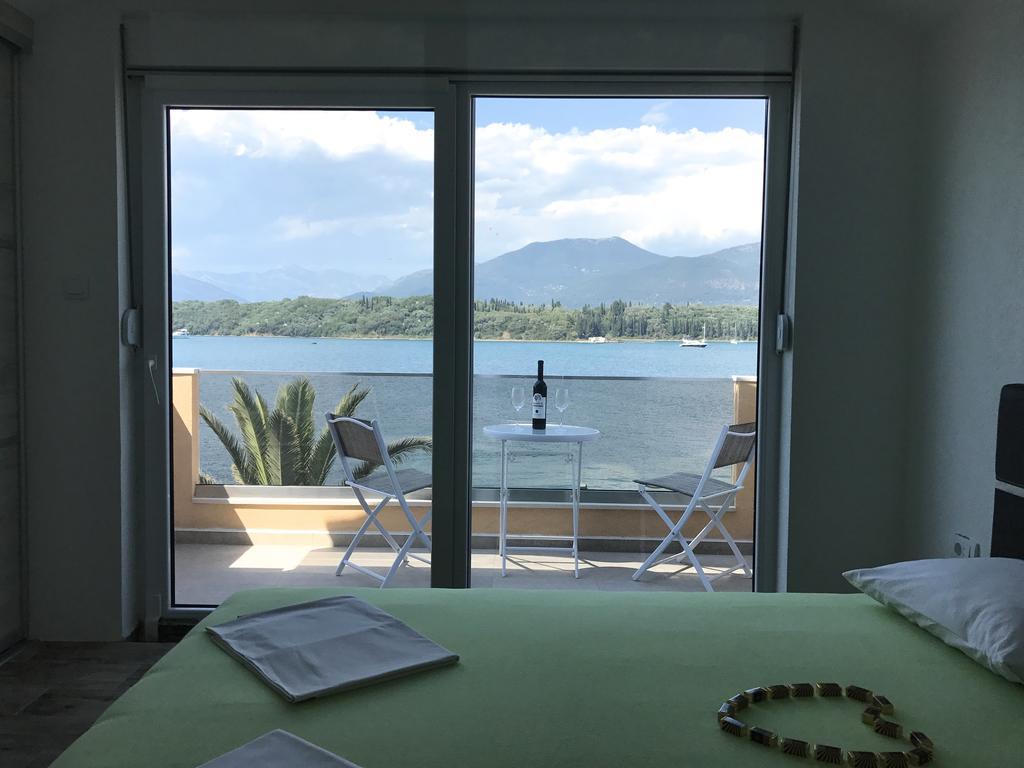 Franovic Apartments Teodo Esterno foto
