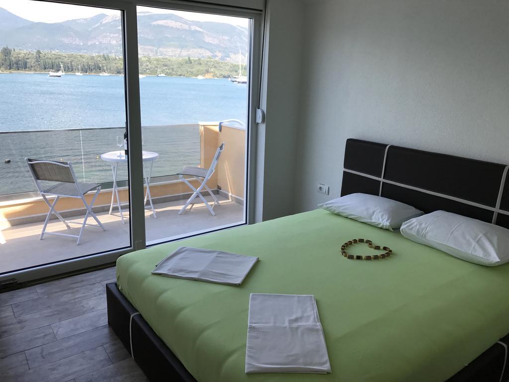 Franovic Apartments Teodo Esterno foto