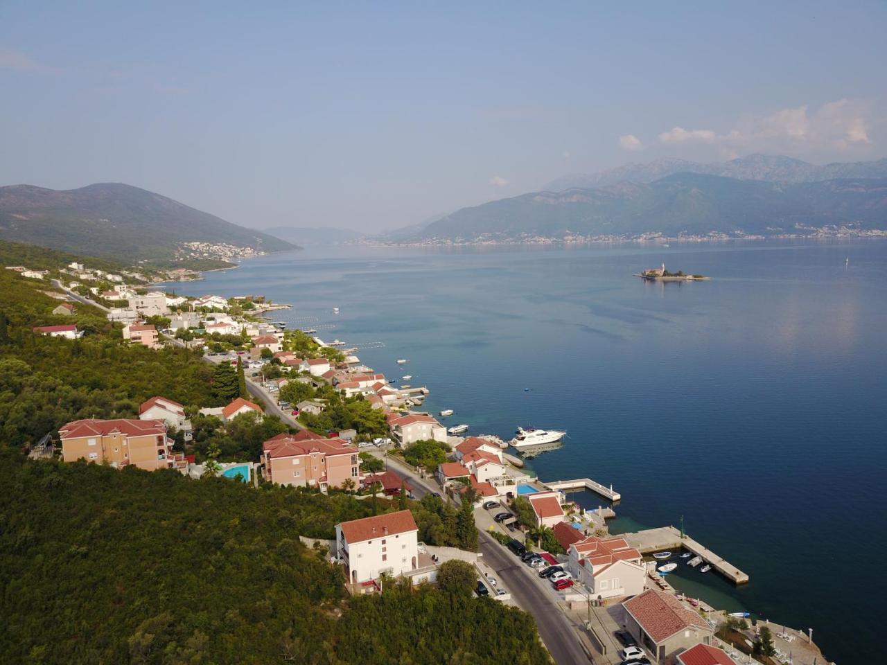 Franovic Apartments Teodo Esterno foto